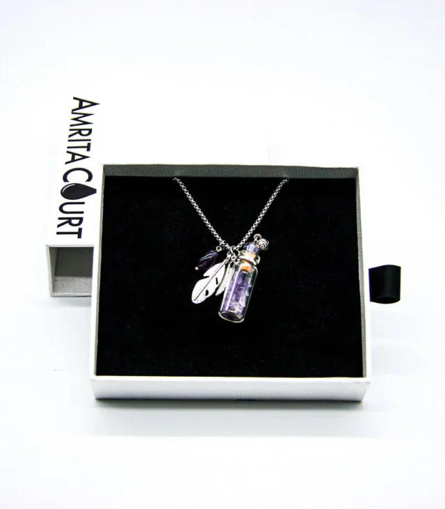 Amethyst Diffusing Necklace | Energy & Healing | Aromatherapy on the Go - Image 3