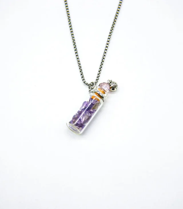 Amethyst Diffusing Necklace | Energy & Healing | Aromatherapy on the Go - Image 7