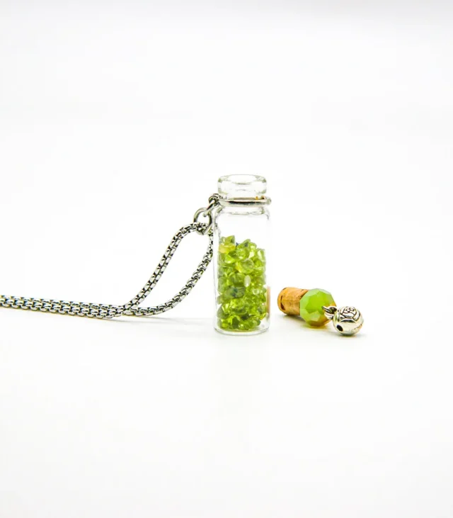 Green Calcite Diffusing Necklace - Energy & Healing | Aromatherapy on the Go | Unique Gift for Crystal Lovers - Image 6