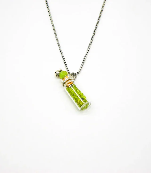 Green Calcite Diffusing Necklace - Energy & Healing | Aromatherapy on the Go | Unique Gift for Crystal Lovers - Image 7