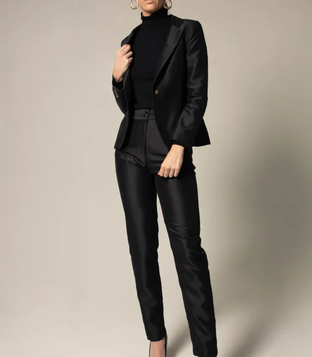 Women's Blazer/Suit in Black - Image 2